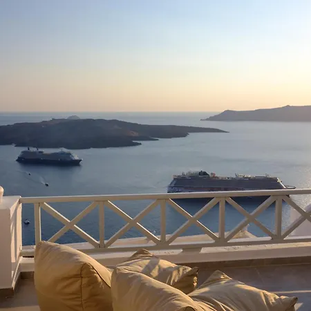 Elia Caldera Fira (Santorini)