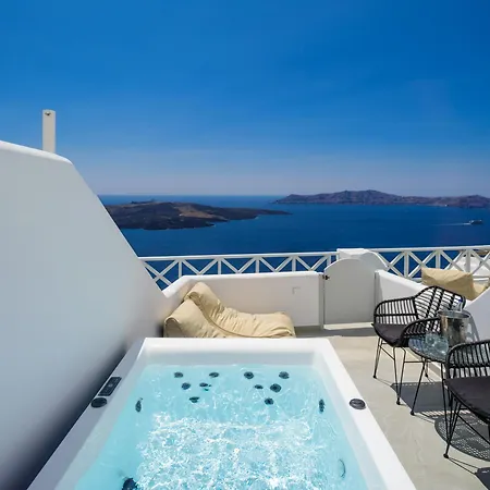 Elia Caldera 4* ثيرا