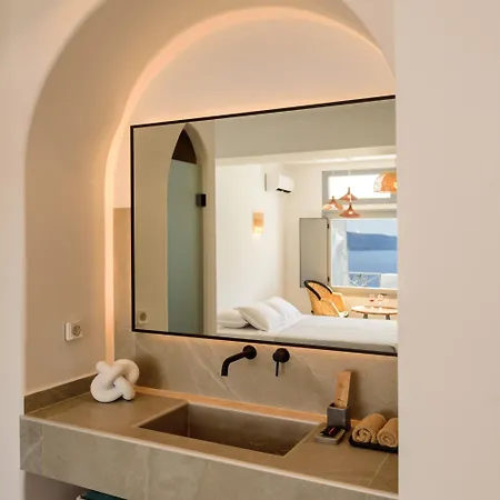 Elia Caldera Bed & Breakfast *